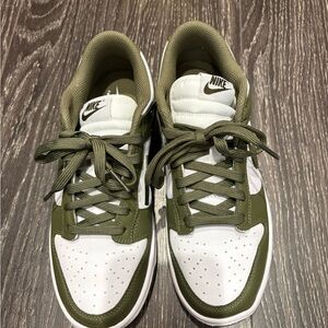 Olive green Nike dunk 8